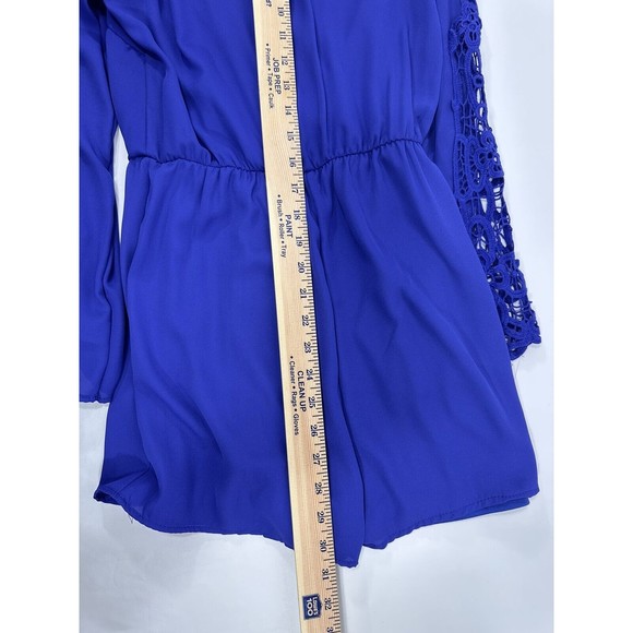 Charlotte Russe Romper Women’s Size XS Blue Jumper Bell Lace Long Sleeve Shorts - Picture 7 of 8